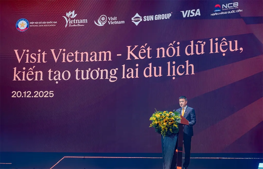 Ông Đặng Minh Trường, Chủ tịch HĐQT Sungroup phát biểu tại hội thảo