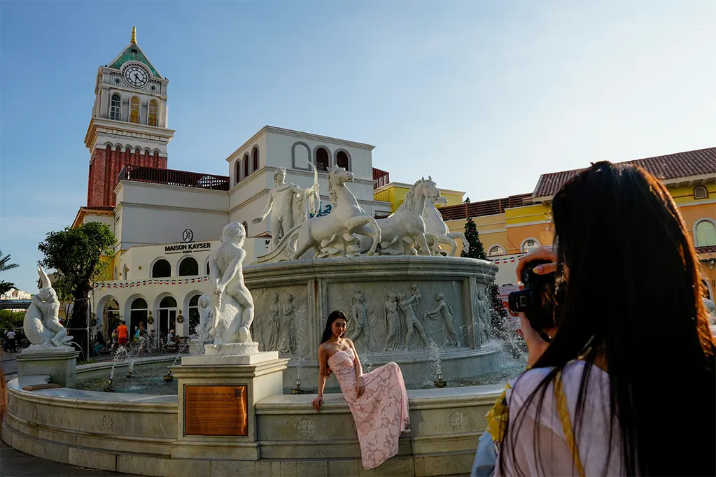 Du khách tham quan đặc khu Phú Quốc tháng 12/2025. Ảnh: Thành Nguyễn