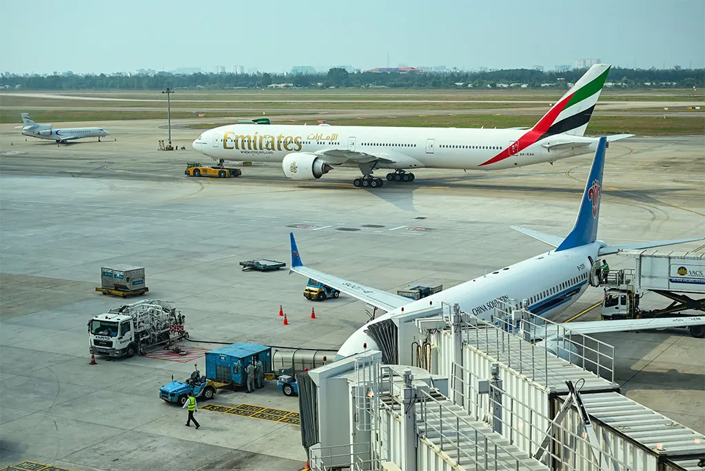 Vì sao giá vé máy bay đi Singapore, Thái Lan giảm sâu trong tháng 8 và 9