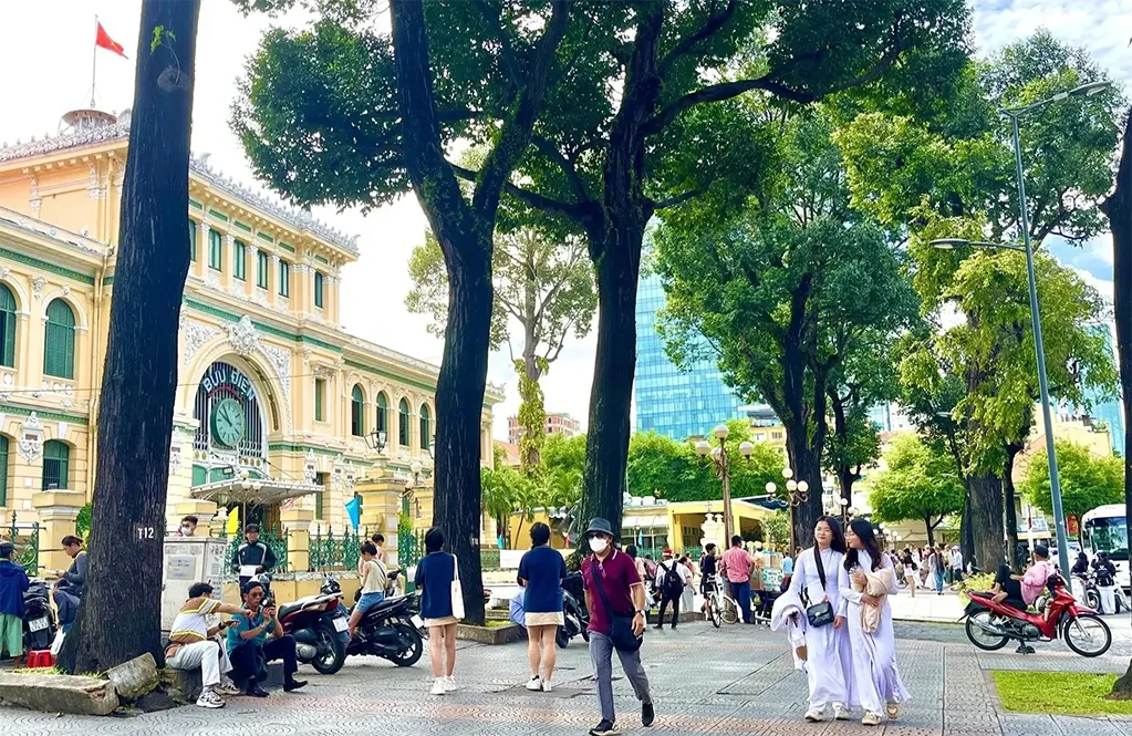 Việt Nam sở hữu dân số trẻ hơn Thái Lan