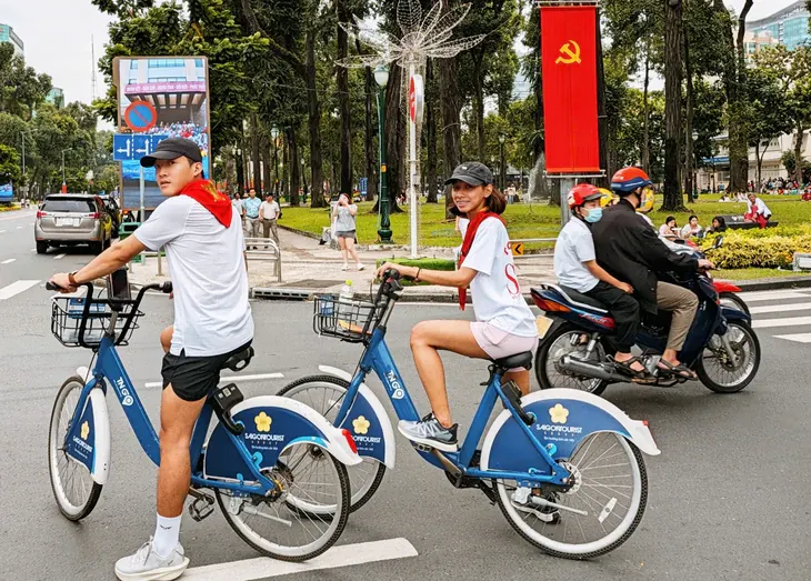 9 tháng đầu năm 2026, doanh thu du lịch TP.HCM tăng 43%, khách quốc tế là động lực tăng trưởng chính