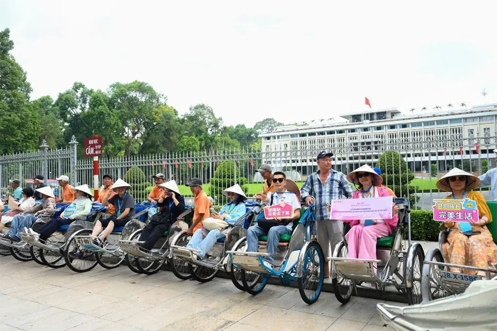 Lượng khách quốc tế tăng mạnh, nhưng TP.HCM đang đặt mục tiêu cao hơn: kéo dài thời gian lưu trú và tăng mức chi tiêu của du khách - Ảnh: ĐỖ ĐẠT